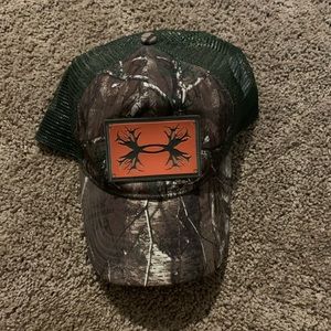 NWOT Under Armour Camo Hat!